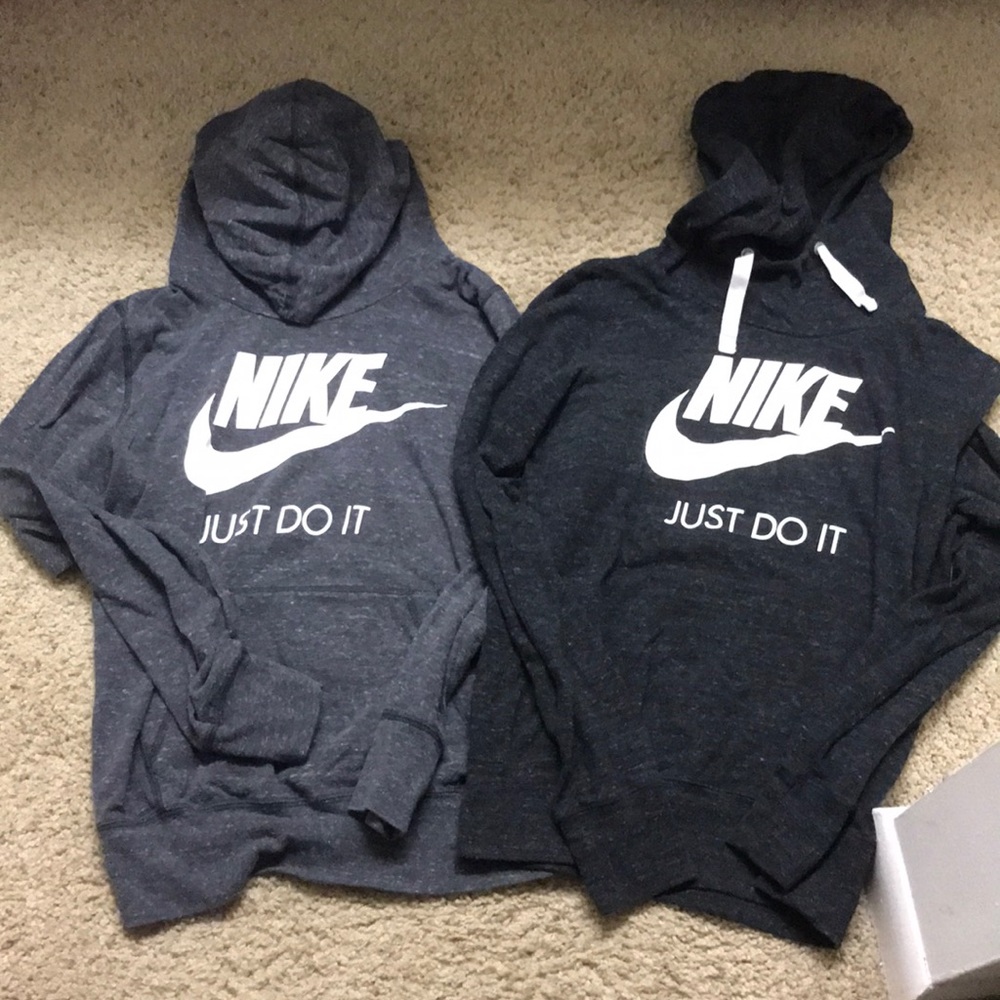 Nike hoodie bundle SMALL